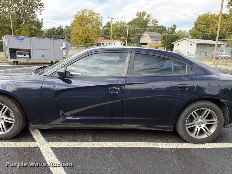 image for item EV3212 2012 Dodge Charger Police 