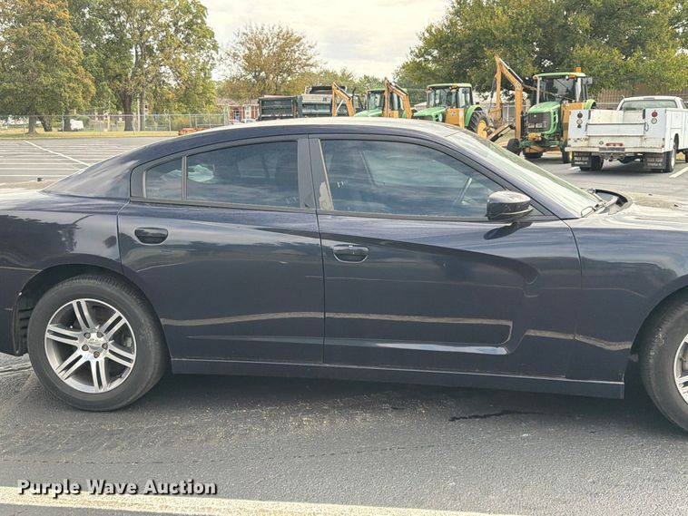 image for item EV3212 2012 Dodge Charger Police 