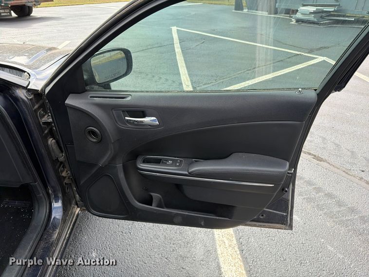 image for item EV3212 2012 Dodge Charger Police 
