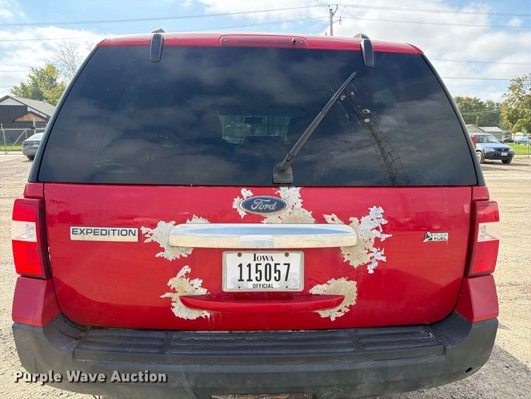 image for item EV7012 2011 Ford Expedition SUV