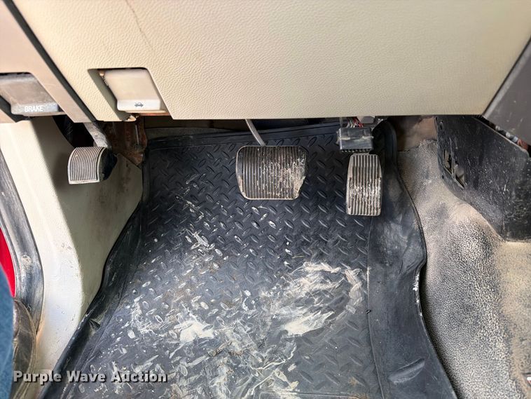 image for item EV7012 2011 Ford Expedition SUV
