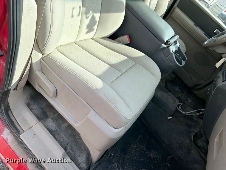 image for item EV7012 2011 Ford Expedition SUV