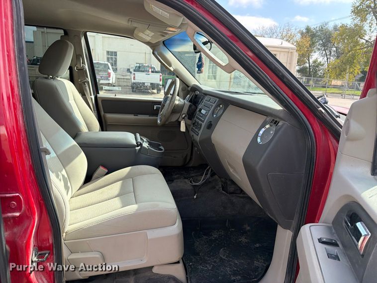 image for item EV7012 2011 Ford Expedition SUV