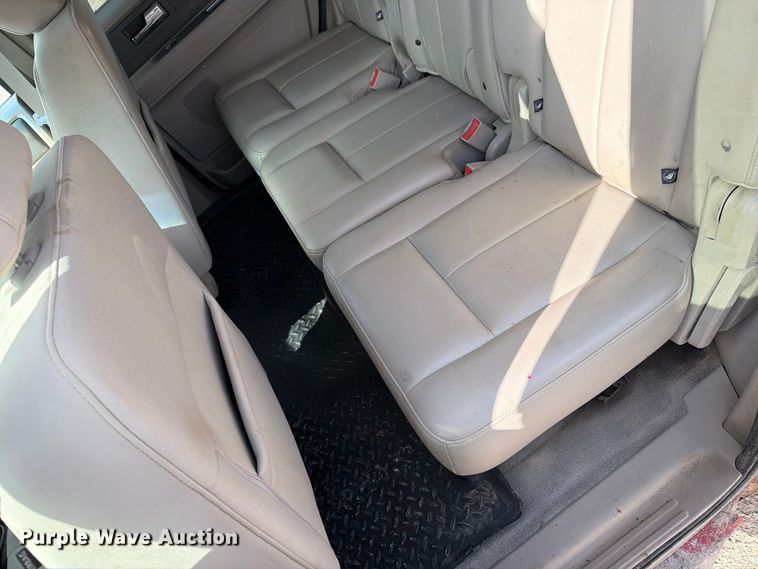 image for item EV7012 2011 Ford Expedition SUV