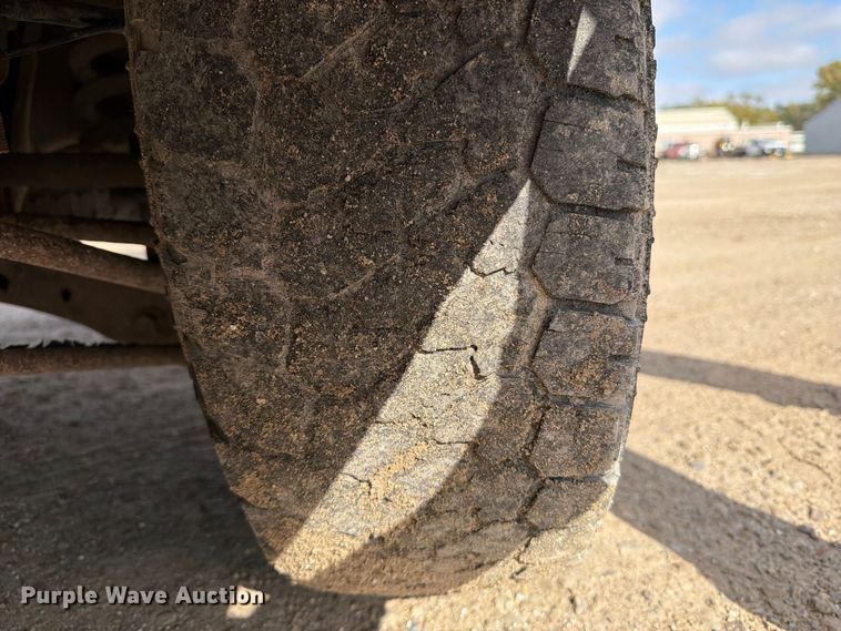 image for item EV7012 2011 Ford Expedition SUV