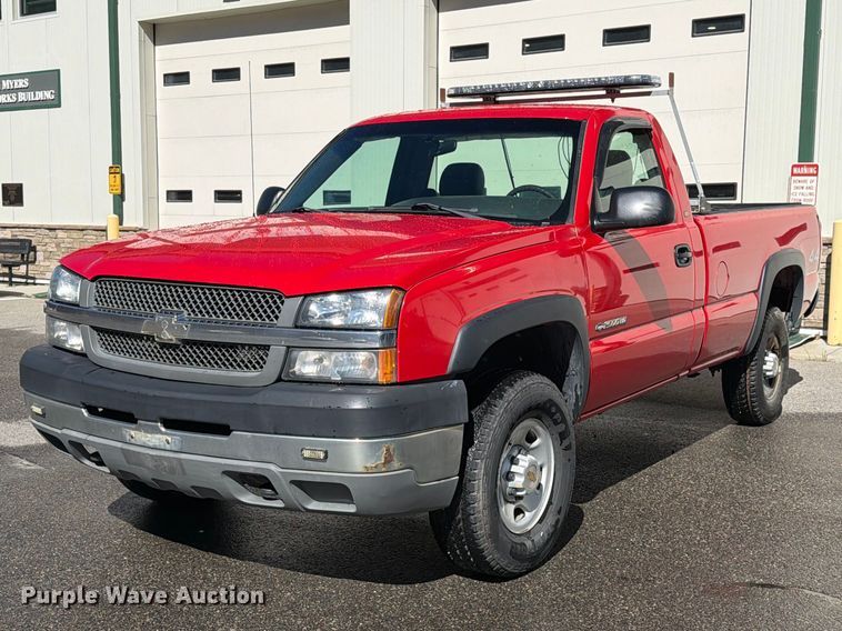 Photo of 2003 Chevrolet Silverado 2500HD