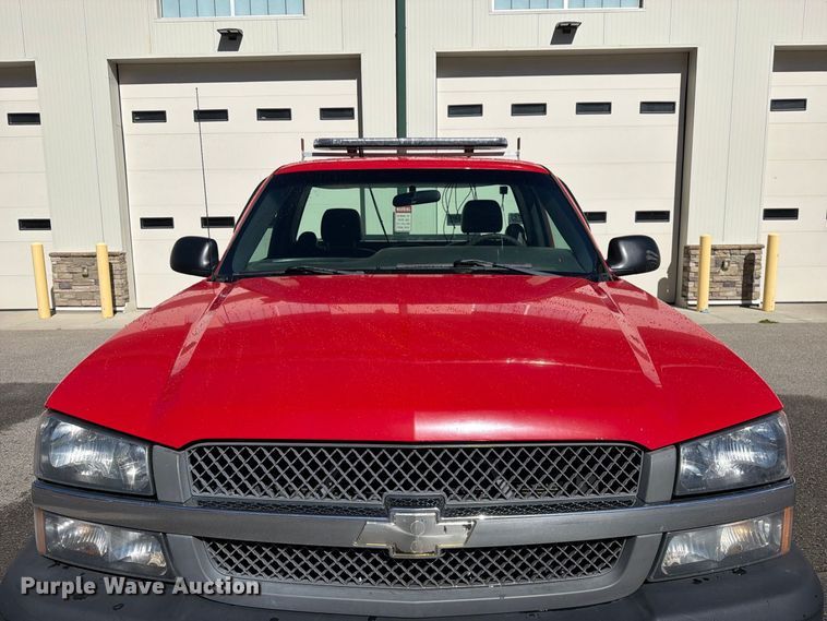 image for item EW1161 2003 Chevrolet Silverado 2500HD pickup truck