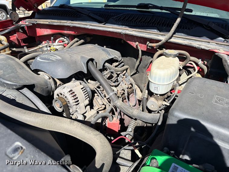 image for item EW1161 2003 Chevrolet Silverado 2500HD pickup truck