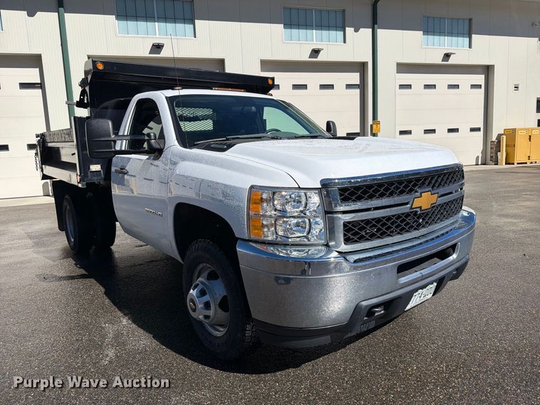image for item EW1163 2013 Chevrolet Silverado 3500 HD 
