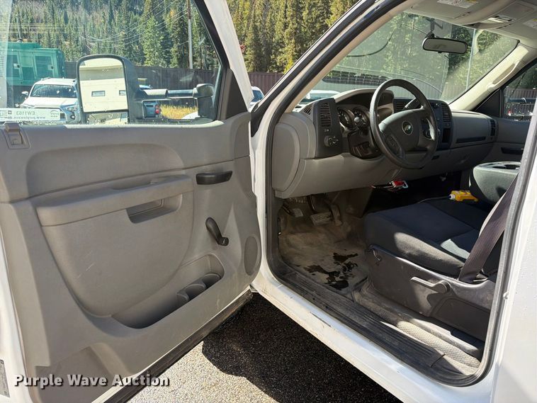 image for item EW1163 2013 Chevrolet Silverado 3500 HD 