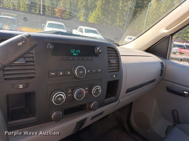 image for item EW1163 2013 Chevrolet Silverado 3500 HD 