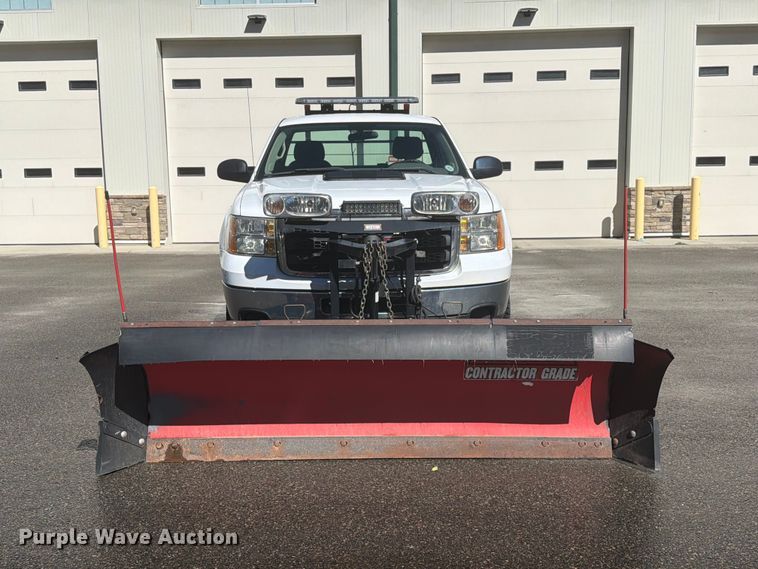 image for item EW1164 2011 GMC Sierra 2500HD pickup truck