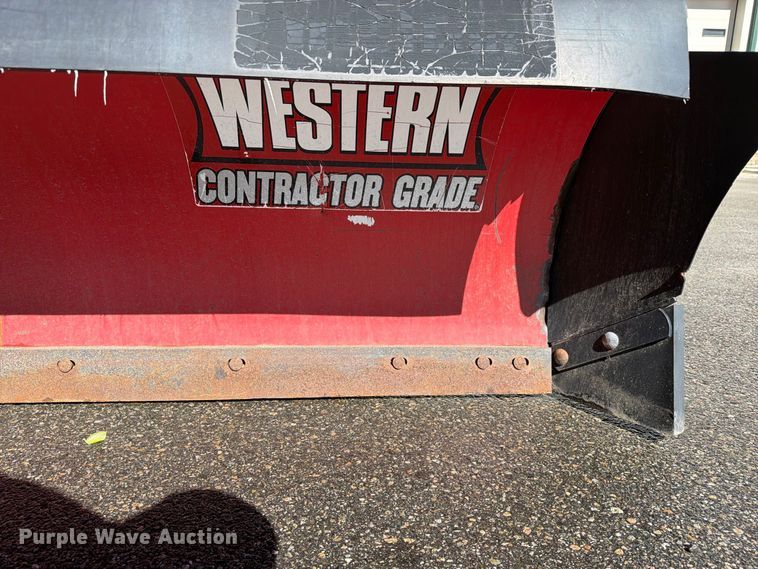 image for item EW1164 2011 GMC Sierra 2500HD pickup truck