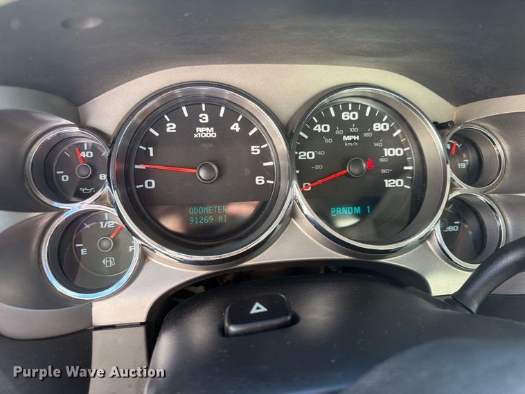 image for item EW1164 2011 GMC Sierra 2500HD pickup truck