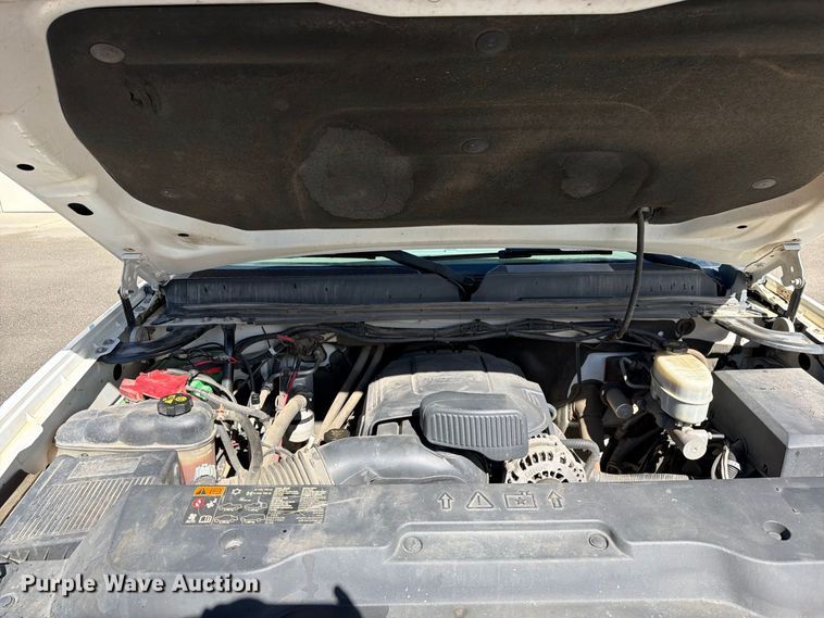 image for item EW1164 2011 GMC Sierra 2500HD pickup truck