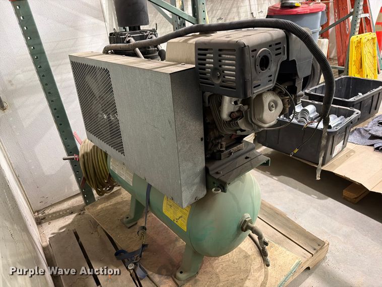 image for item EW1167 Speedaire air compressor