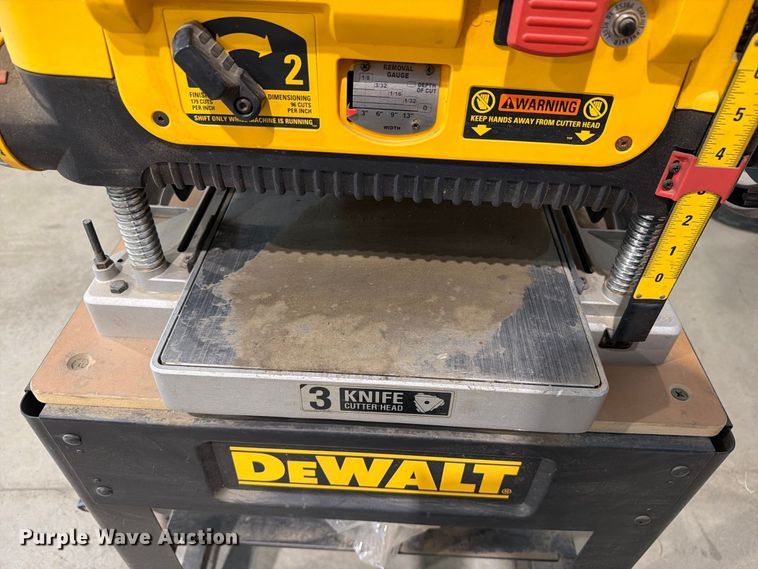 image for item EW1168 Dewalt DW735 planer