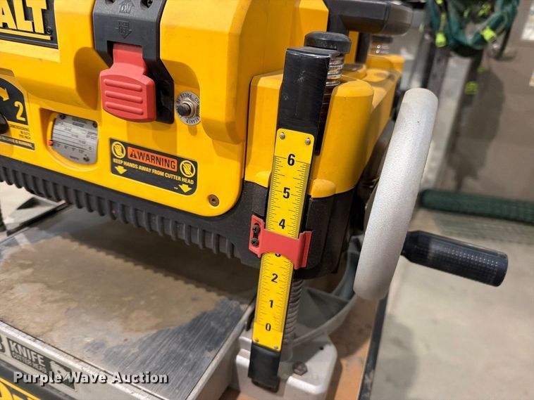 image for item EW1168 Dewalt DW735 planer