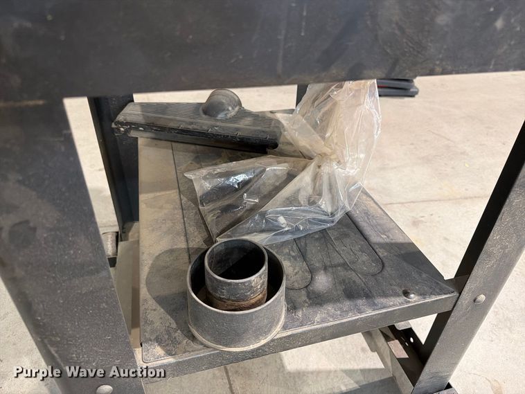 image for item EW1168 Dewalt DW735 planer