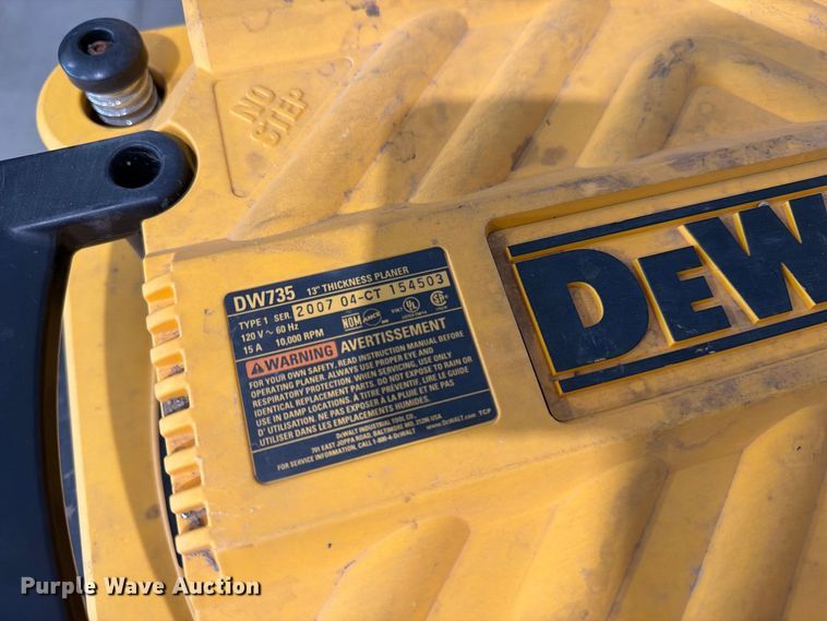 image for item EW1168 Dewalt DW735 planer