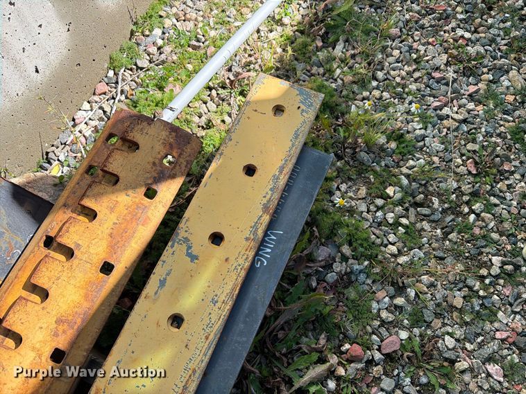 image for item EW1169 Grader blades