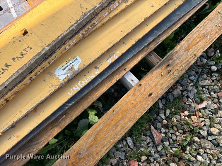 image for item EW1169 Grader blades