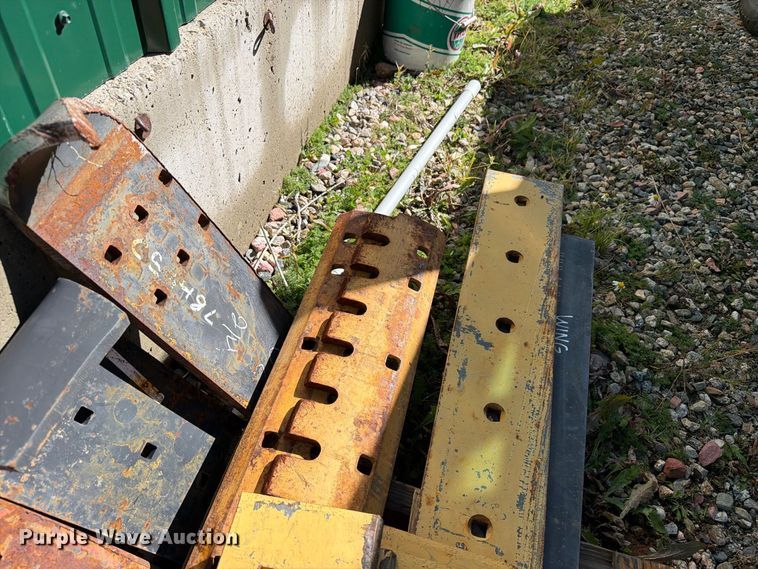 image for item EW1169 Grader blades