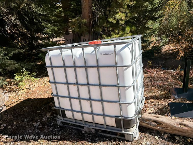 image for item EW1171 EnviroTech Services, Inc. poly tote