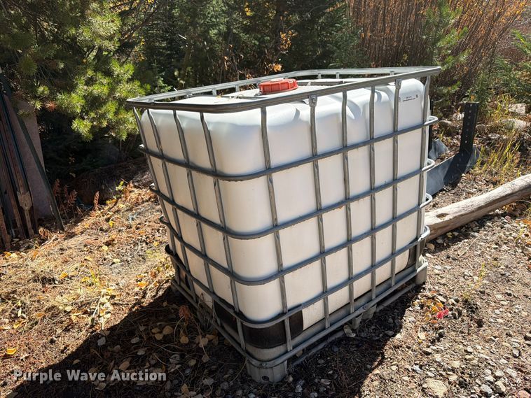 image for item EW1171 EnviroTech Services, Inc. poly tote