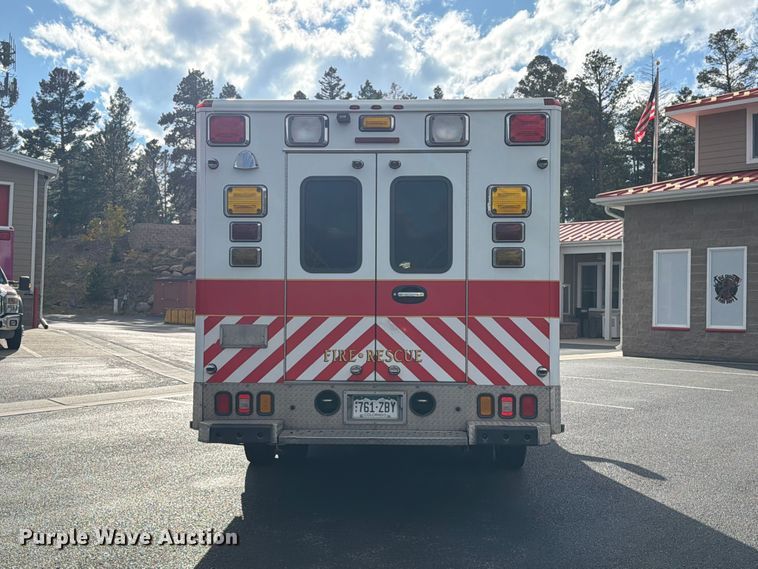 image for item EW1173 2009 Dodge Ram 4500 ambulance