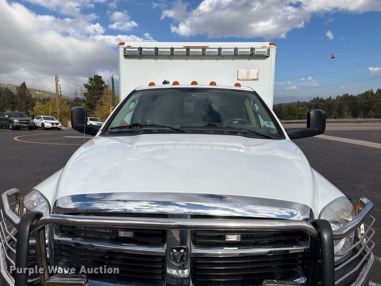 image for item EW1173 2009 Dodge Ram 4500 ambulance