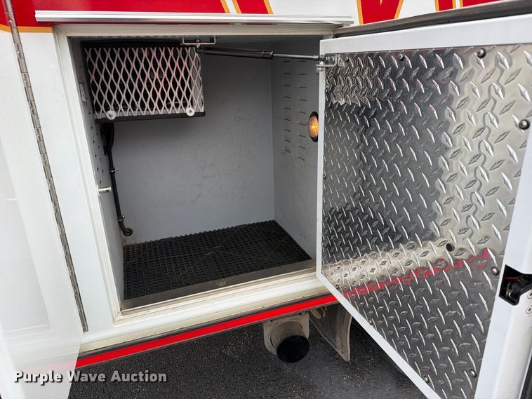image for item EW1173 2009 Dodge Ram 4500 ambulance