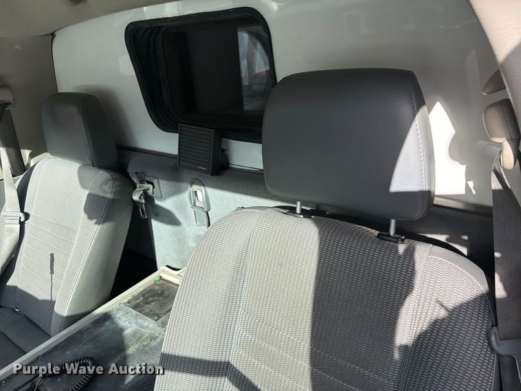 image for item EW1173 2009 Dodge Ram 4500 ambulance