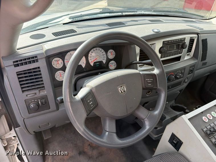 image for item EW1173 2009 Dodge Ram 4500 ambulance