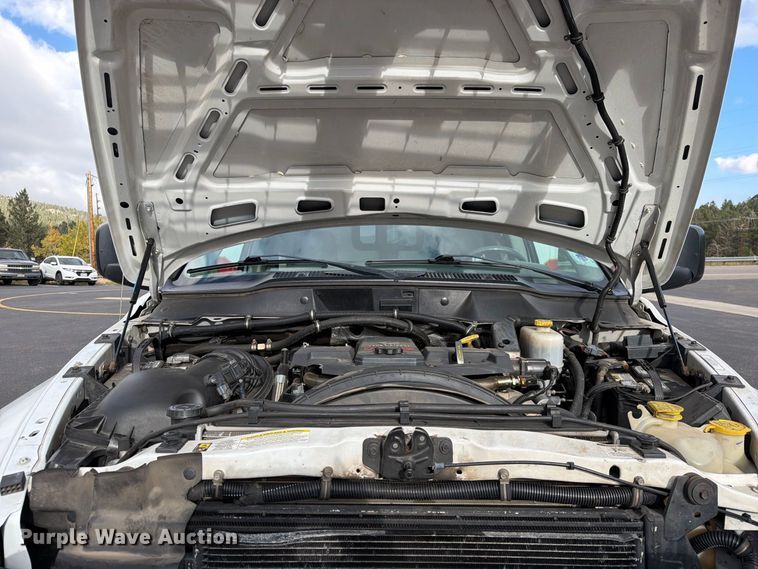 image for item EW1173 2009 Dodge Ram 4500 ambulance