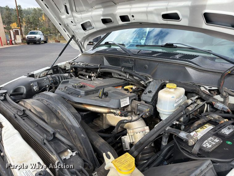 image for item EW1173 2009 Dodge Ram 4500 ambulance