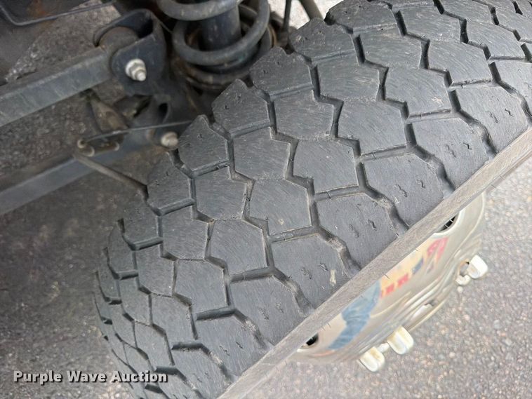 image for item EW1173 2009 Dodge Ram 4500 ambulance