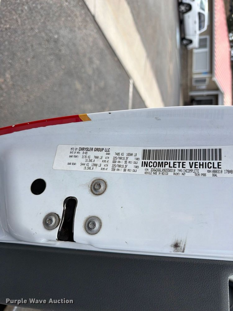 image for item EW1173 2009 Dodge Ram 4500 ambulance