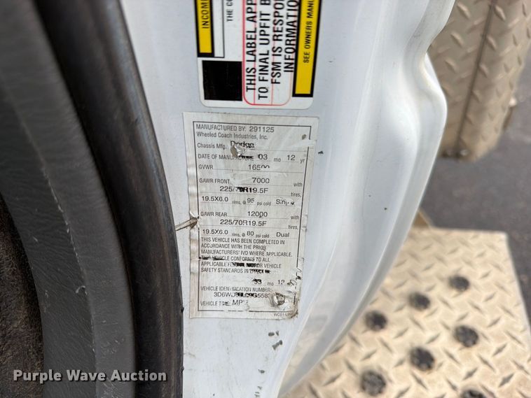 image for item EW1173 2009 Dodge Ram 4500 ambulance
