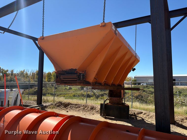 image for item EW2246 Henderson FSHx11x50 spreader