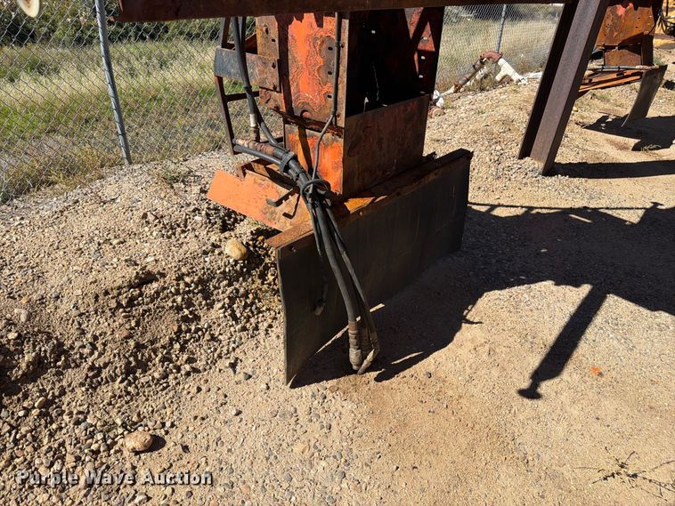 image for item EW2246 Henderson FSHx11x50 spreader
