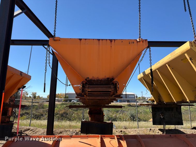 image for item EW2247 Henderson FSHx11x50xMILD spreader