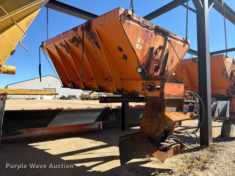 image for item EW2247 Henderson FSHx11x50xMILD spreader