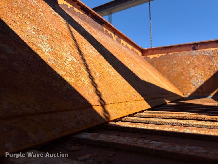 image for item EW2247 Henderson FSHx11x50xMILD spreader