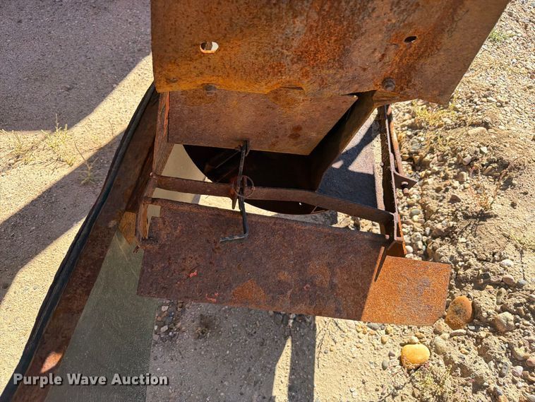 image for item EW2247 Henderson FSHx11x50xMILD spreader