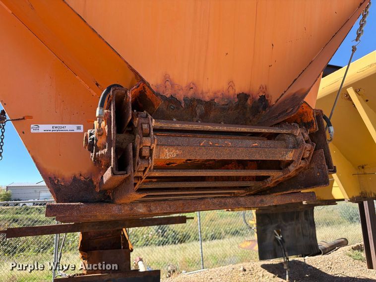 image for item EW2247 Henderson FSHx11x50xMILD spreader