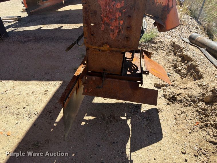 image for item EW2249 Henderson FSHx11x50xMILD spreader