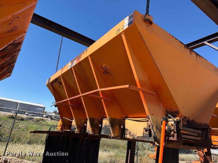 image for item EW2250 Henderson WSH X 11 X 50 spreader