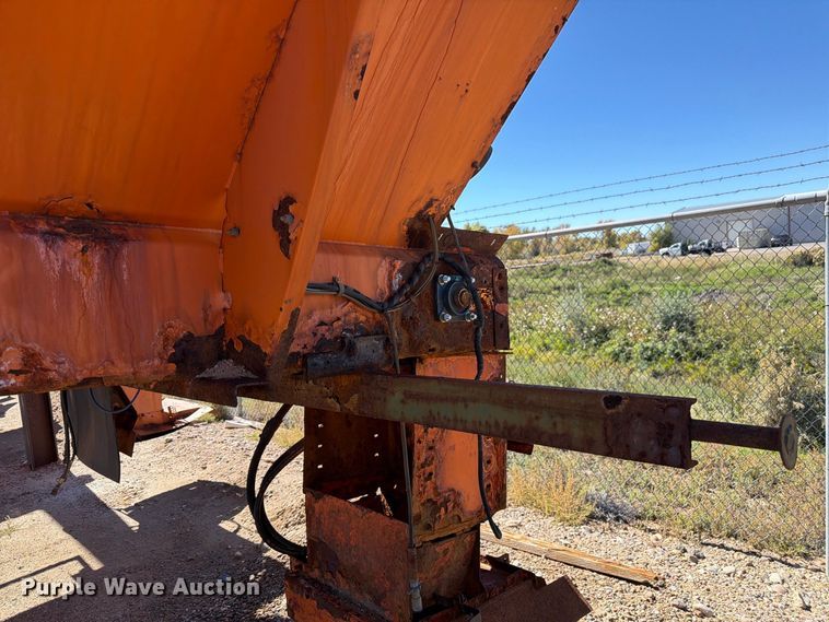image for item EW2251 Henderson FSH X 11 X 50 spreader
