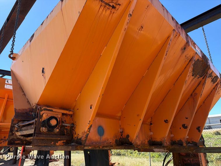 image for item EW2251 Henderson FSH X 11 X 50 spreader